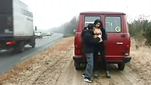 Mocny seks w dupie z uwodzicielską Aidrą Fox amatorskie sex filmy polskie i Richelle Ryan z Scam Angels