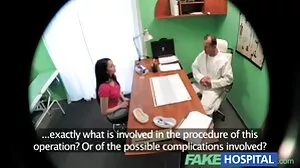 Naturalne cycki smutku z ładną Nicky od 18 lat VideoZ amatorskie polskie filmy erotyczne