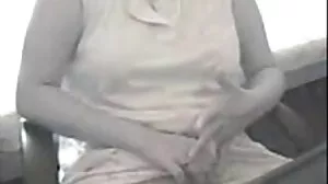 Ogolony film ze wspaniałymi Lilly Bell i seks filmiki polskie Yumi Sin z Cherry Pimps